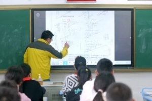 數(shù)字經(jīng)濟風口，LED屏結緣智慧教育