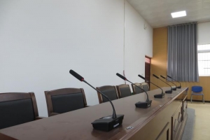 得勝G108 無線一拖八會議系統(tǒng)應(yīng)用于廣西師范大學(xué)