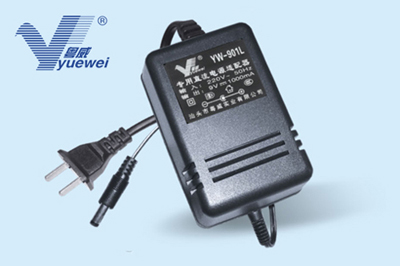 1677132108938317.jpg 直流電源適配器.jpg