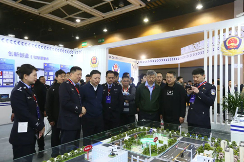 1682391695674446.jpg 1682391693161347.jpg